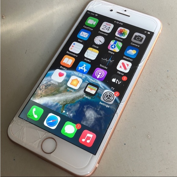 Apple iPhone 8 64gb Gold Unlocked - Picture 1 of 13